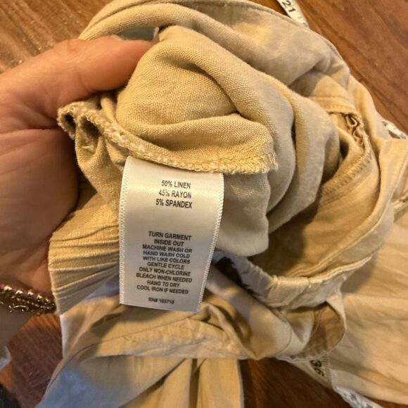 Rachel Zoe Linen tan cropped cargo pants size 8 - Picture 4 of 10